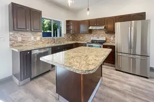 1901 E Marquette Dr, Gilbert, AZ 85234 - Photo 2