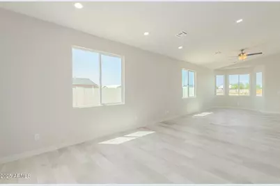 14595 S Redondo Road, Arizona City, AZ 85123 - Photo 16