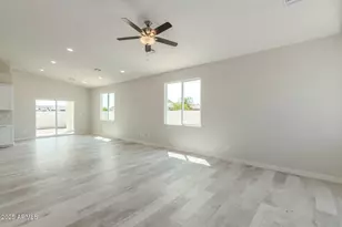 14595 S Redondo Rd, Arizona City, AZ 85123 - Photo 10