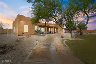 28809 N 231st Ave, Wittmann, AZ 85361 - Photo 2