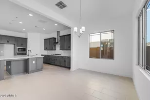 7670 W Crabapple Dr, Peoria, AZ 85383 - Photo 14