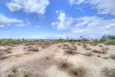 2212 E South Mountain Avenue #5, Phoenix, AZ 85042 - Photo 14