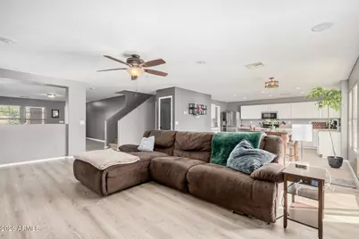 11737 W Robin Drive, Sun City, AZ 85373 - Photo 6