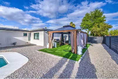 919 W Port Royale Lane, Phoenix, AZ 85023 - Photo 40