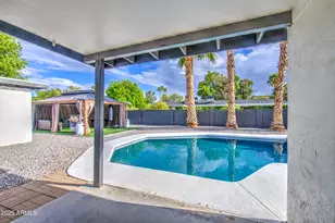 919 W Port Royale Ln, Phoenix, AZ 85023 - Photo 36