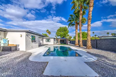 919 W Port Royale Lane, Phoenix, AZ 85023 - Photo 44