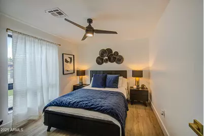 919 W Port Royale Lane, Phoenix, AZ 85023 - Photo 32