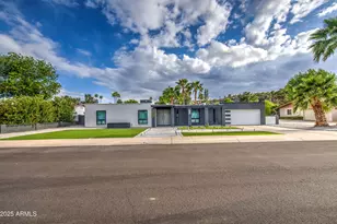 919 W Port Royale Ln, Phoenix, AZ 85023 - Photo 2