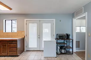 163 Peretz Cir, Morristown, AZ 85342 - Photo 14