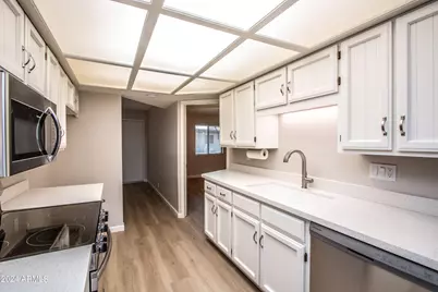 4502 E Carol Avenue #Unit 1, Mesa, AZ 85206 - Photo 12