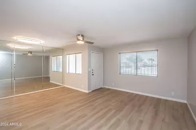 4502 E Carol Avenue #Unit 1, Mesa, AZ 85206 - Photo 4