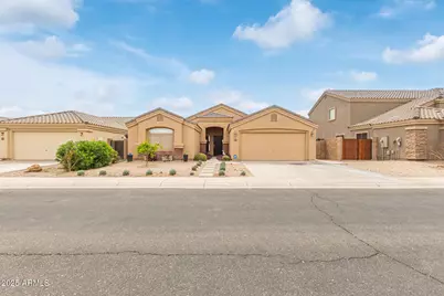 1231 W Beacon Court, Casa Grande, AZ 85122 - Photo 1