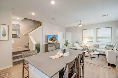 16830 N 141th Avenue #B2, Surprise, AZ 85374 - Photo 2