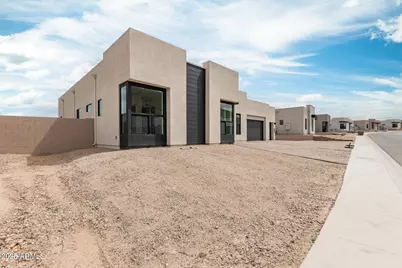 33857 N Borgata Trail, San Tan Valley, AZ 85144 - Photo 2