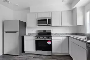 12570 N Cotton Ln, Surprise, AZ 85388 - Photo 14