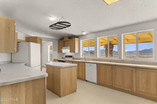 20727 N La Entrada Rd, Maricopa, AZ 85139 - Photo 4