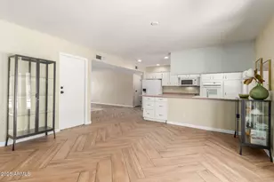 8129 N 17th Dr, Phoenix, AZ 85021 - Photo 20