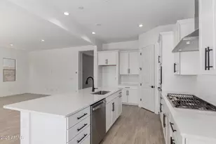 24054 N 171st Dr, Surprise, AZ 85387 - Photo 4