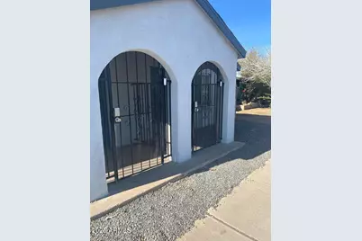 610 N 27th Avenue, Phoenix, AZ 85009 - Photo 1