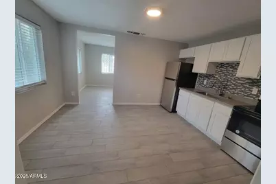 610 N 27th Avenue, Phoenix, AZ 85009 - Photo 10