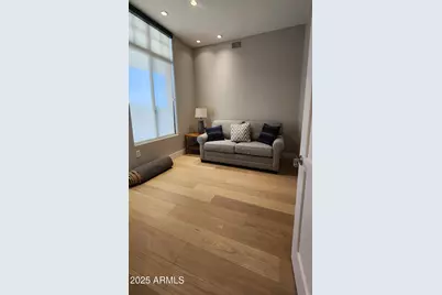 8 Biltmore Estate #325, Phoenix, AZ 85016 - Photo 22