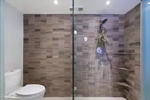 7840 E Camelback Rd, Scottsdale, AZ 85251 - Photo 14