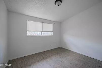 2139 W Devonshire Avenue #2, Phoenix, AZ 85015 - Photo 8