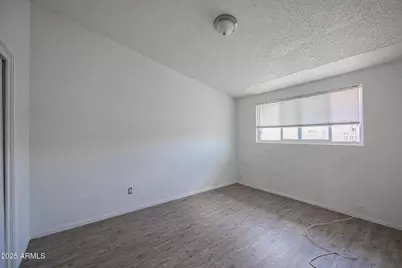 2115 W Devonshire Avenue #2, Phoenix, AZ 85015 - Photo 10