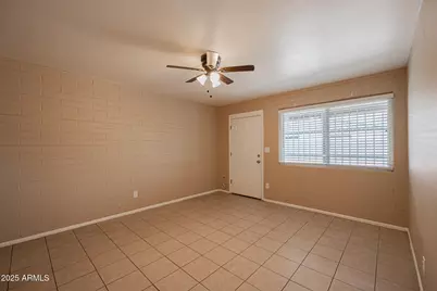 1915 N 26th Place #3, Phoenix, AZ 85008 - Photo 6