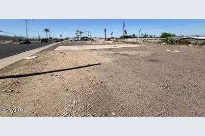 4208 E Baseline Road #5, Phoenix, AZ 85042 - Photo 2