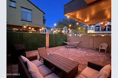 2725 E Mine Creek Road #1044, Phoenix, AZ 85024 - Photo 1