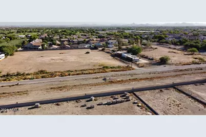 9512 S 35th Avenue #-, Laveen, AZ 85339 - Photo 20