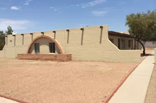 1332 E Vista Ave, Phoenix, AZ 85020 - Photo 1