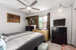 2431 E Tracy Ln, Phoenix, AZ 85032 - Photo 12