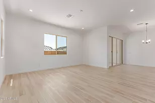 15821 W Bronco Trl, Surprise, AZ 85387 - Photo 10