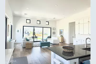 2725 E Derringer Court, Gilbert, AZ 85297 - Photo 8