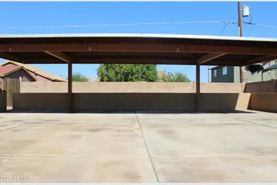 2704 E Southgate Avenue, Phoenix, AZ 85040 - Photo 4