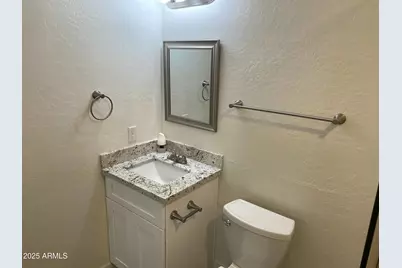 2704 E Southgate Avenue, Phoenix, AZ 85040 - Photo 20