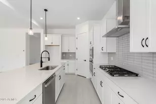 24152 N 172nd Ave, Surprise, AZ 85387 - Photo 4