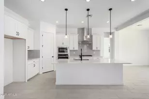 24152 N 172nd Ave, Surprise, AZ 85387 - Photo 2