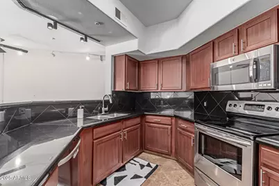 4644 N 22nd Street #1137, Phoenix, AZ 85016 - Photo 12