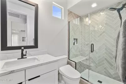 21112 N 60th Place, Phoenix, AZ 85054 - Photo 24