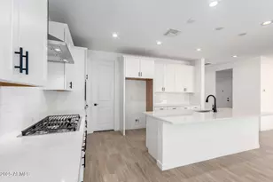 15810 W Bronco Trl, Surprise, AZ 85387 - Photo 6