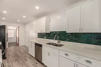 2808 W Lawrence Road, Phoenix, AZ 85017 - Photo 8