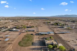 17789 W Peak View Rd, Surprise, AZ 85387 - Photo 1