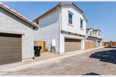 14604 W Sand Hills Road, Surprise, AZ 85387 - Photo 32