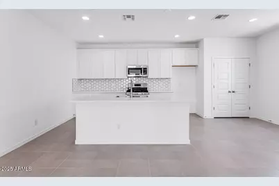 14604 W Sand Hills Road, Surprise, AZ 85387 - Photo 4