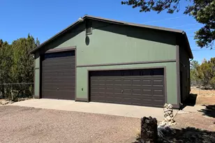 3050 Chevelon Rd, Overgaard, AZ 85933 - Photo 32