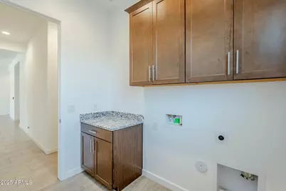 18934 W Sierra Street, Surprise, AZ 85388 - Photo 18