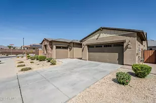 18934 W Sierra St, Surprise, AZ 85388 - Photo 2